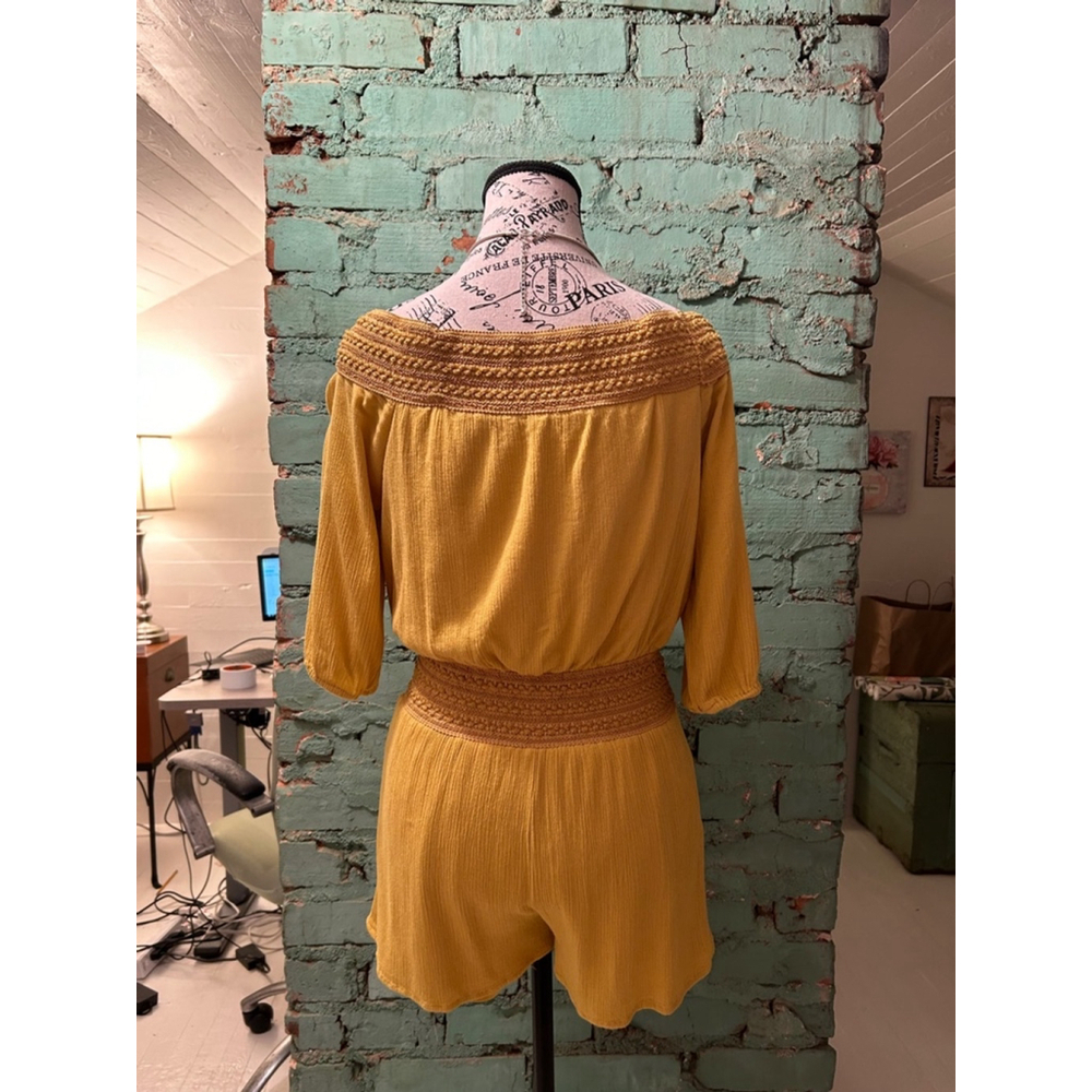 Solid Gold Romper - Picture 6 of 7